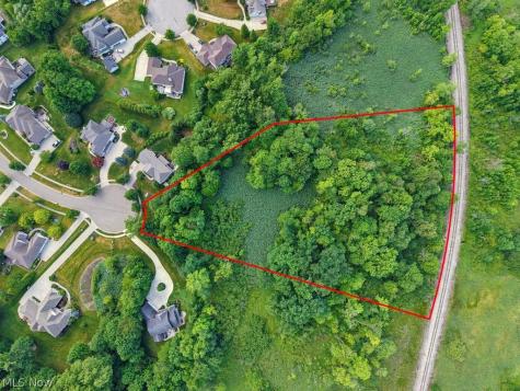 389 Opal Court Streetsboro OH 44241