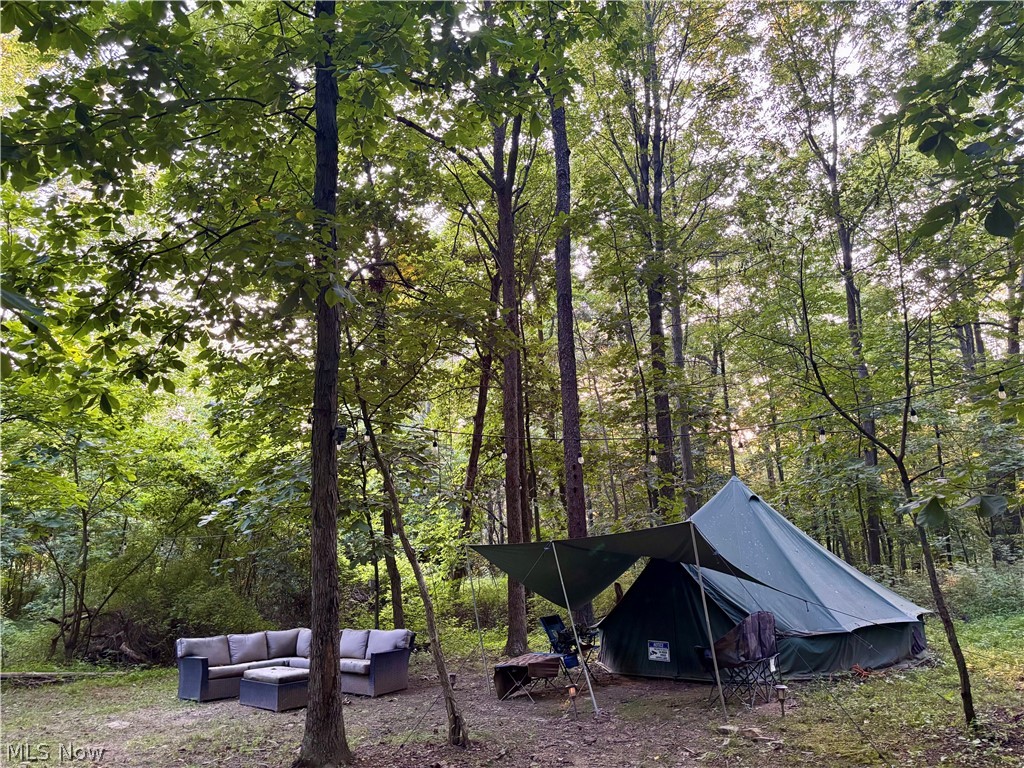 5620 Township Road 212 Lakeville OH 44638