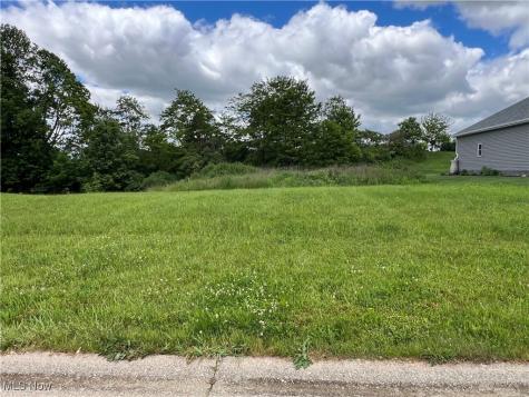 4691 Stevie Avenue SW Massillon OH 44646
