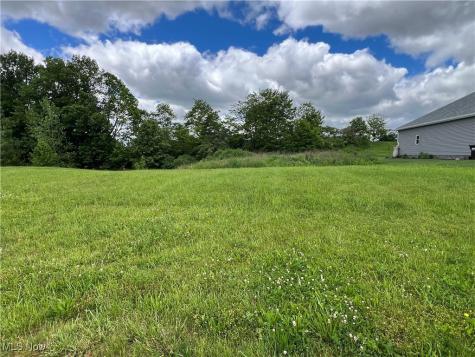 4691 Stevie Avenue SW Massillon OH 44646