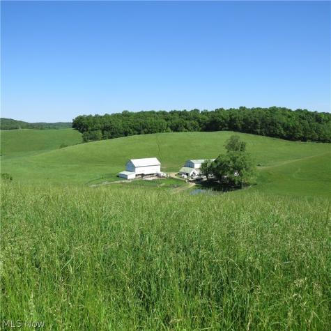 Fargo Road SW Dellroy OH 44620