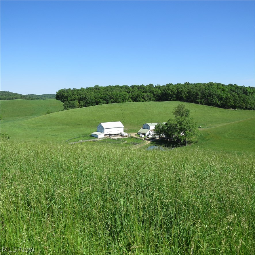 Fargo Road SW Dellroy OH 44620