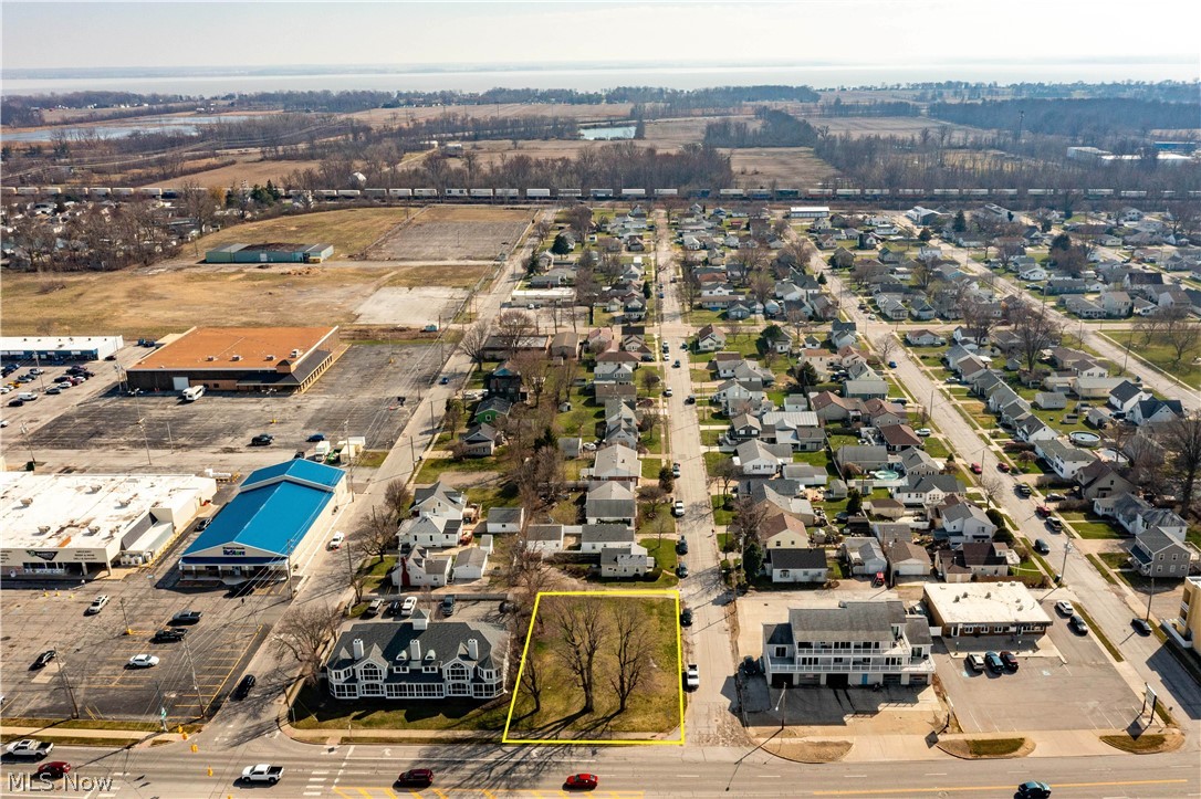 1506 E Perry Street Port Clinton OH 43452