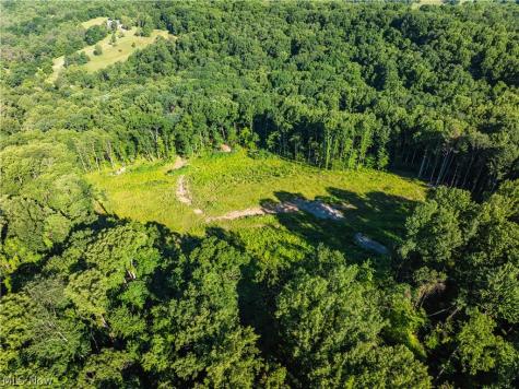 7413 Township Road 129 Millersburg OH 44654