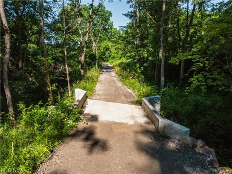 7413 Township Road 129 Millersburg OH 44654