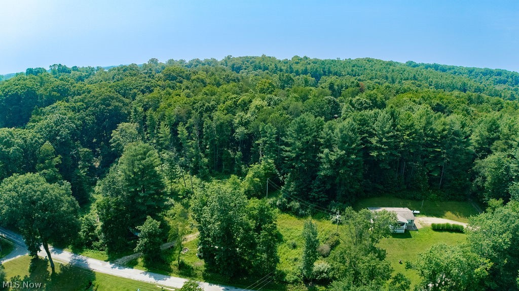 4156 Jade Road NW Carrollton OH 44615