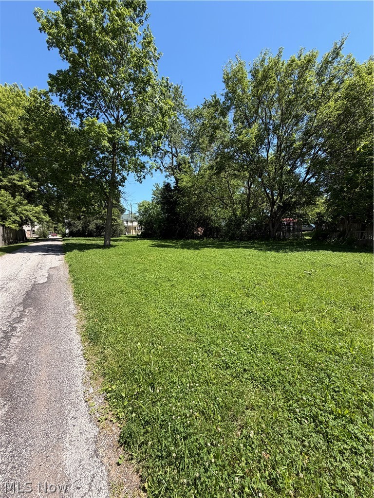 369 W North Street Wooster OH 44691