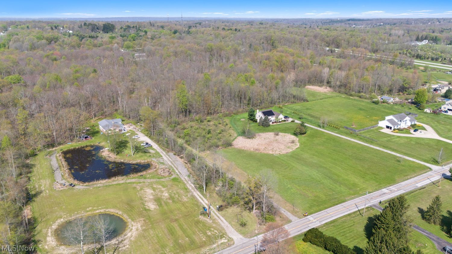 17990 Snyder Road Chagrin Falls OH 44023