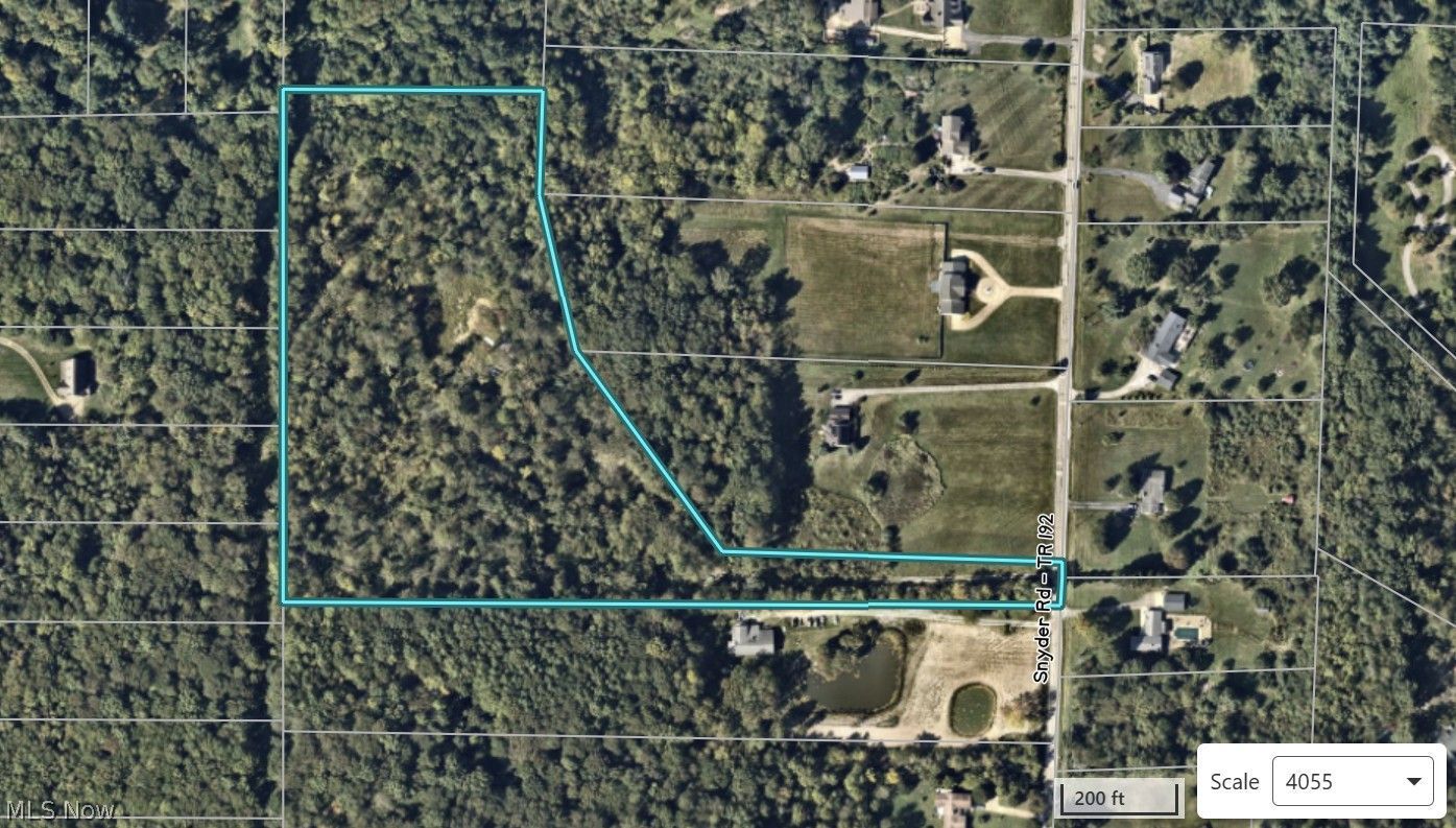 17990 Snyder Road Chagrin Falls OH 44023