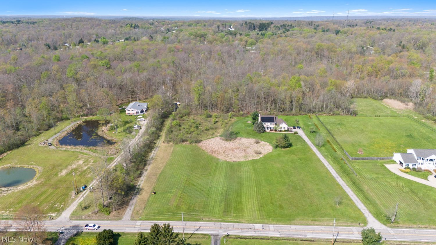 17990 Snyder Road Chagrin Falls OH 44023