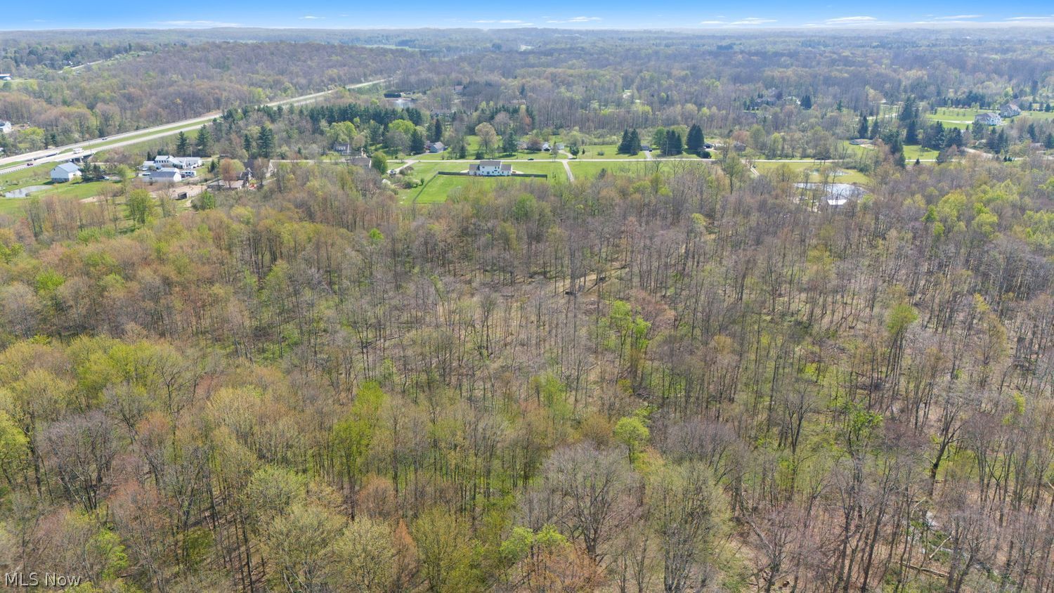 17990 Snyder Road Chagrin Falls OH 44023