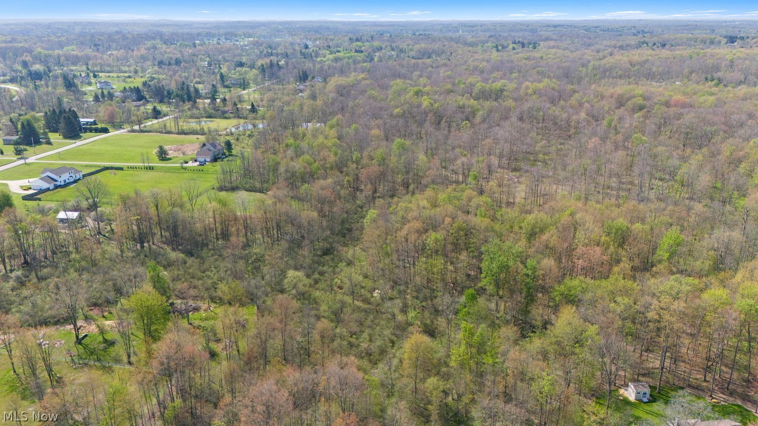 17990 Snyder Road Chagrin Falls OH 44023