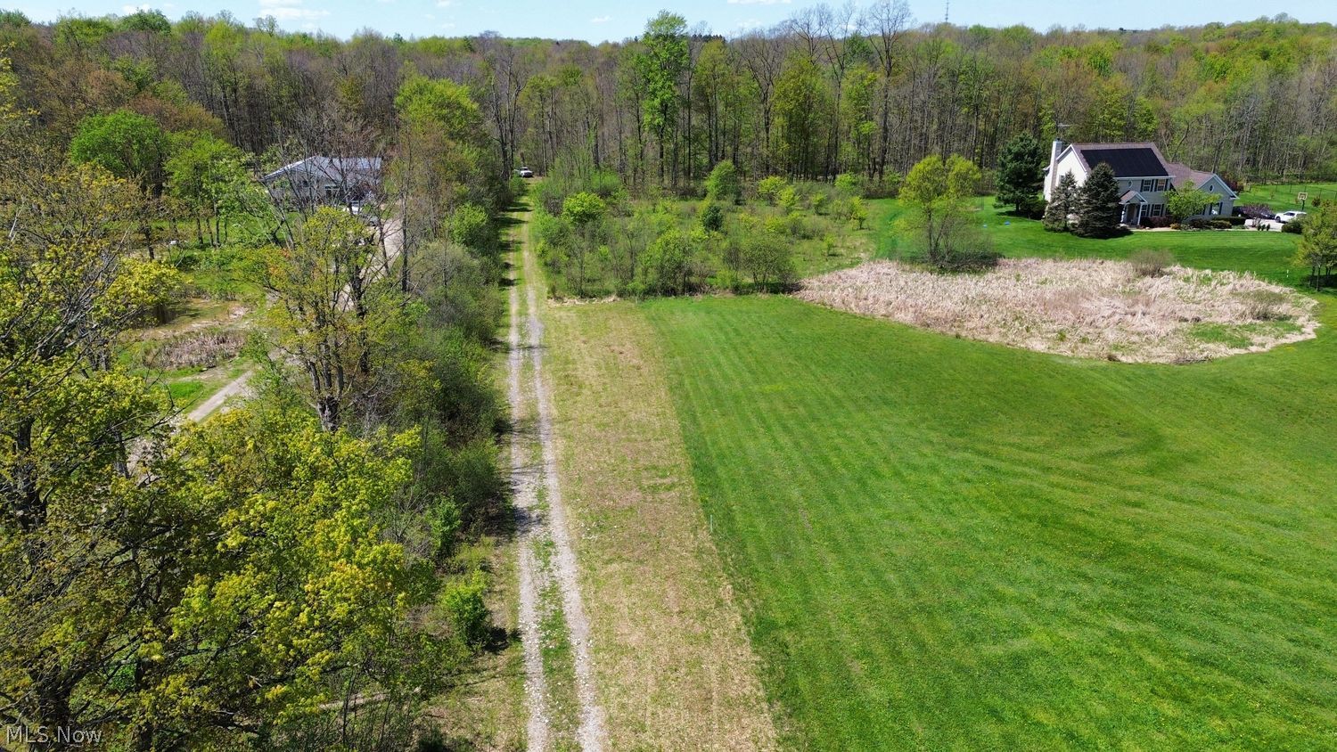 17990 Snyder Road Chagrin Falls OH 44023