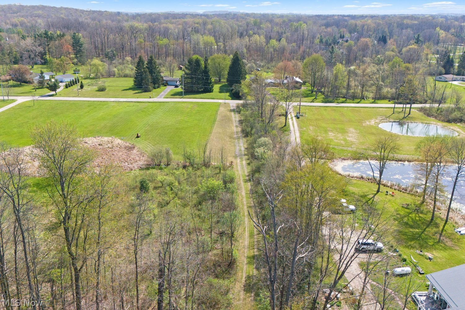 17990 Snyder Road Chagrin Falls OH 44023
