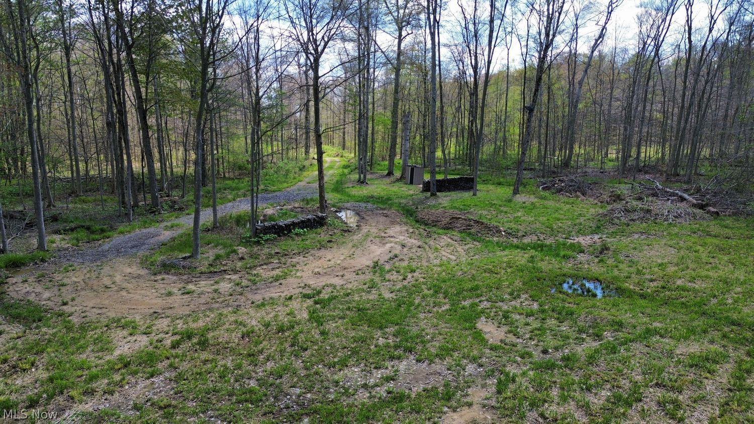 17990 Snyder Road Chagrin Falls OH 44023