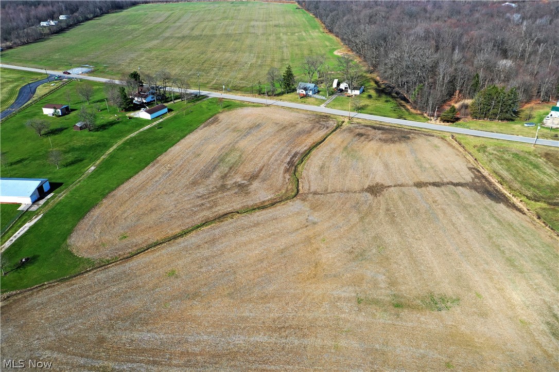 2506 State Route 534 Southington OH 44470