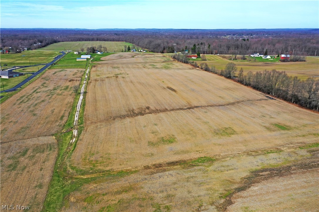 2506 State Route 534 Southington OH 44470