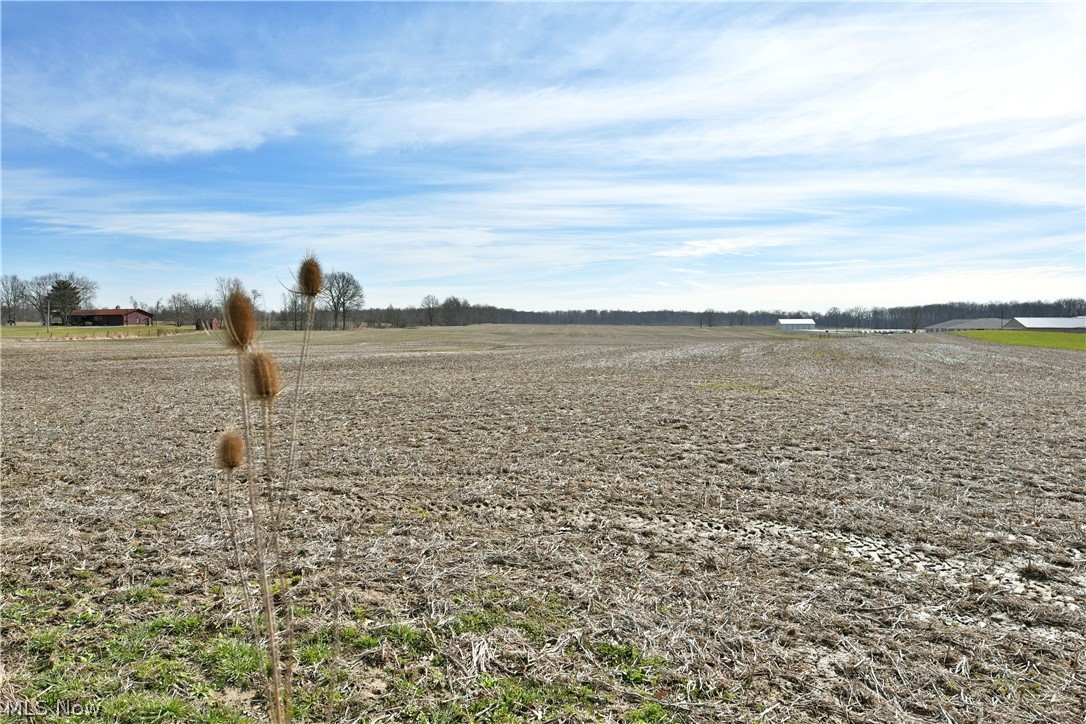 2506 State Route 534 Southington OH 44470