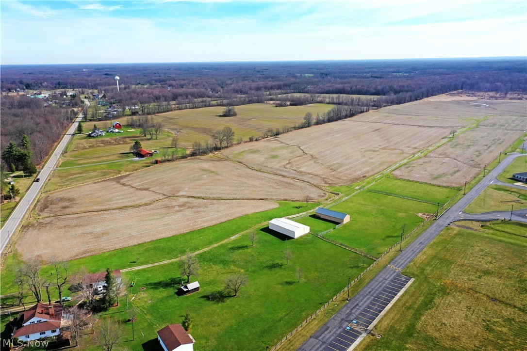2506 State Route 534 Southington OH 44470