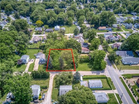 1921 Dwight Street Cuyahoga Falls OH 44221