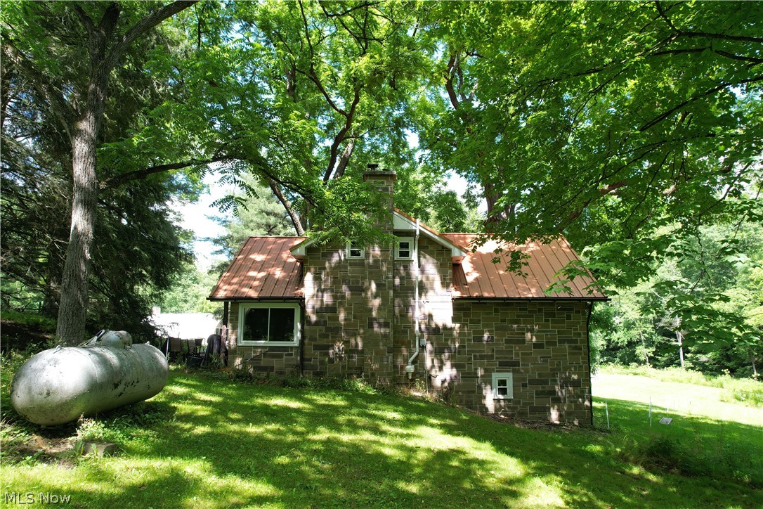 11811 Gaston Road Negley OH 44441