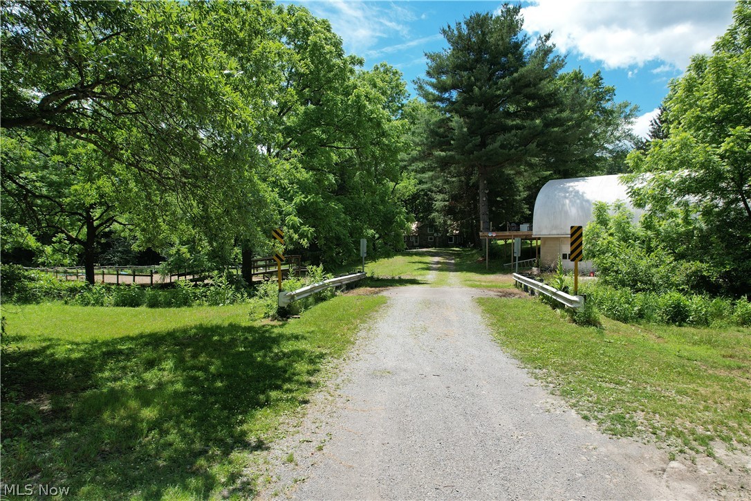 11811 Gaston Road Negley OH 44441