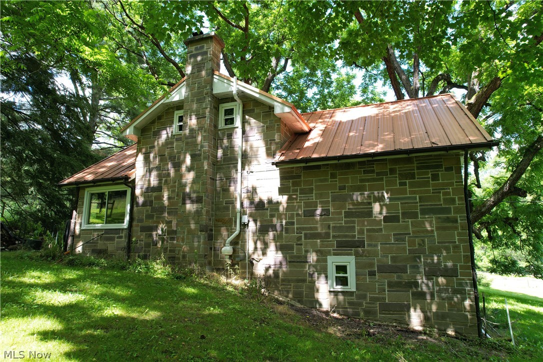 11811 Gaston Road Negley OH 44441