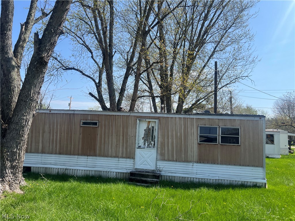 113 Peters Street Byesville OH 43723