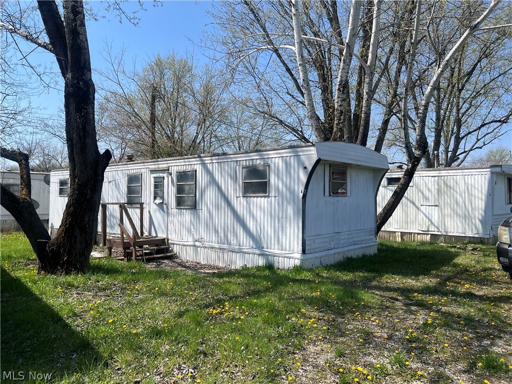 113 Peters Street Byesville OH 43723