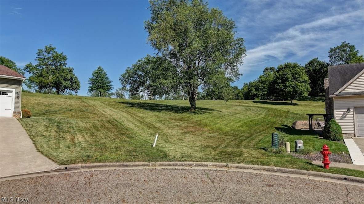 Briarwood Drive SE New Philadelphia OH 44663