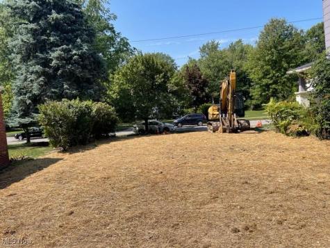 1005 Woodview Road Cleveland Heights OH 44121