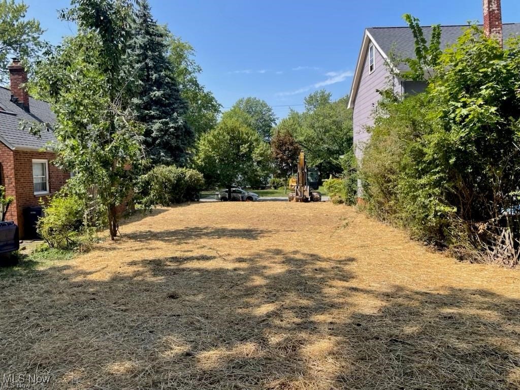 1005 Woodview Road Cleveland Heights OH 44121