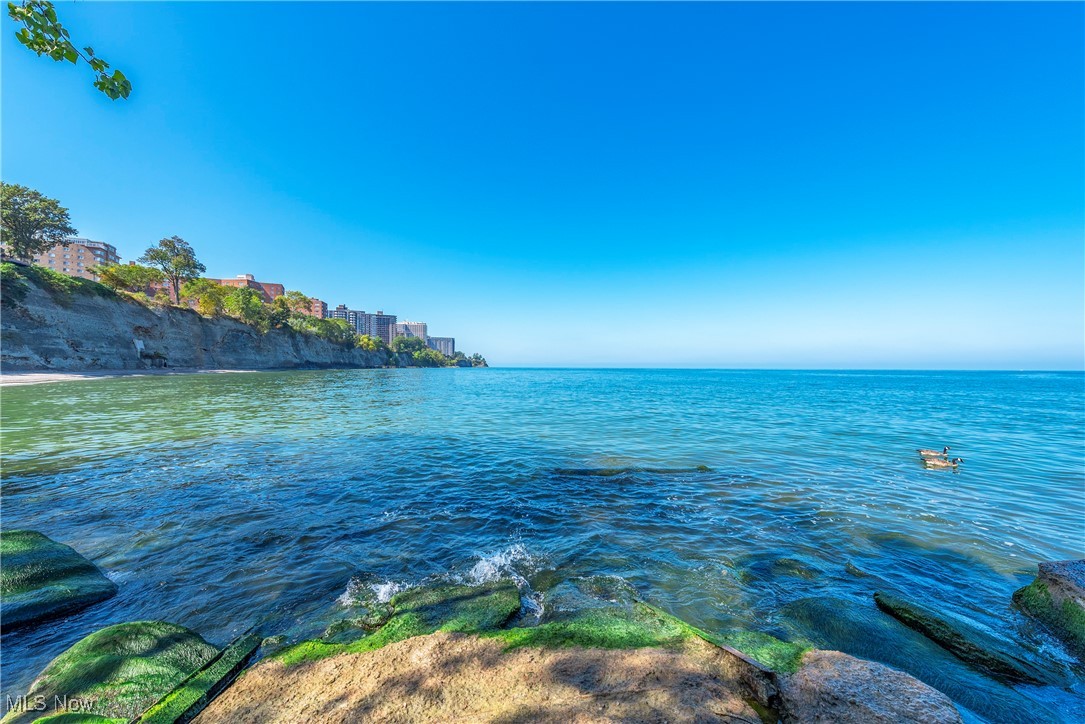 11606 Harbor View Drive Cleveland OH 44102