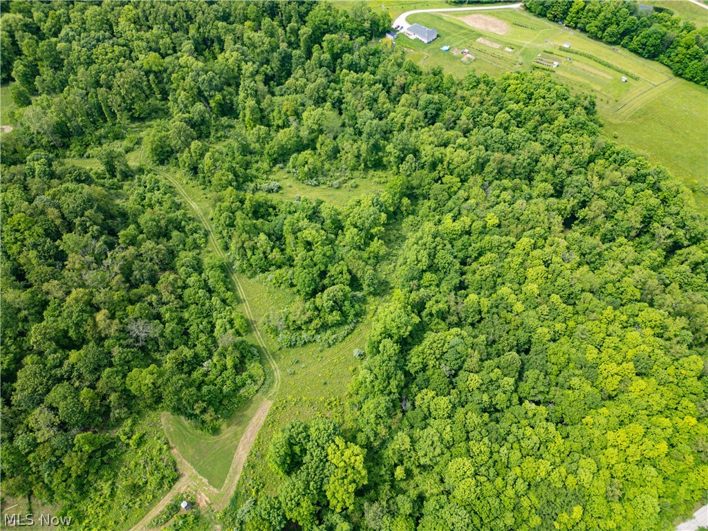 52740 Cr 425 Fresno OH 43824