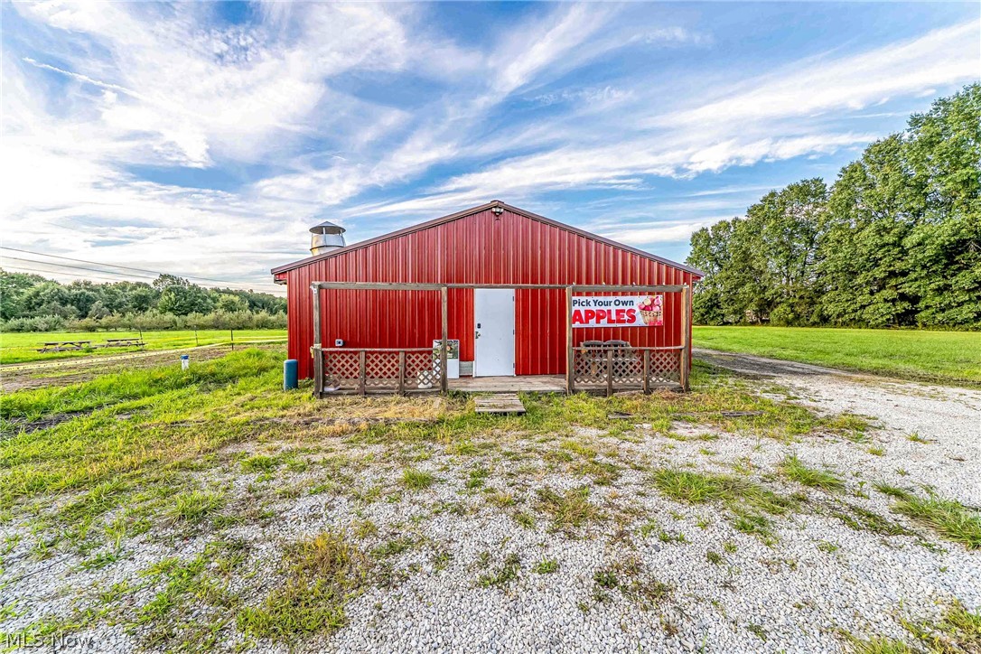 4597 Laubert Road Atwater OH 44201