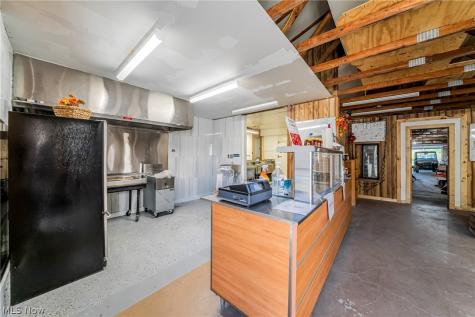 4597 Laubert Road Atwater OH 44201