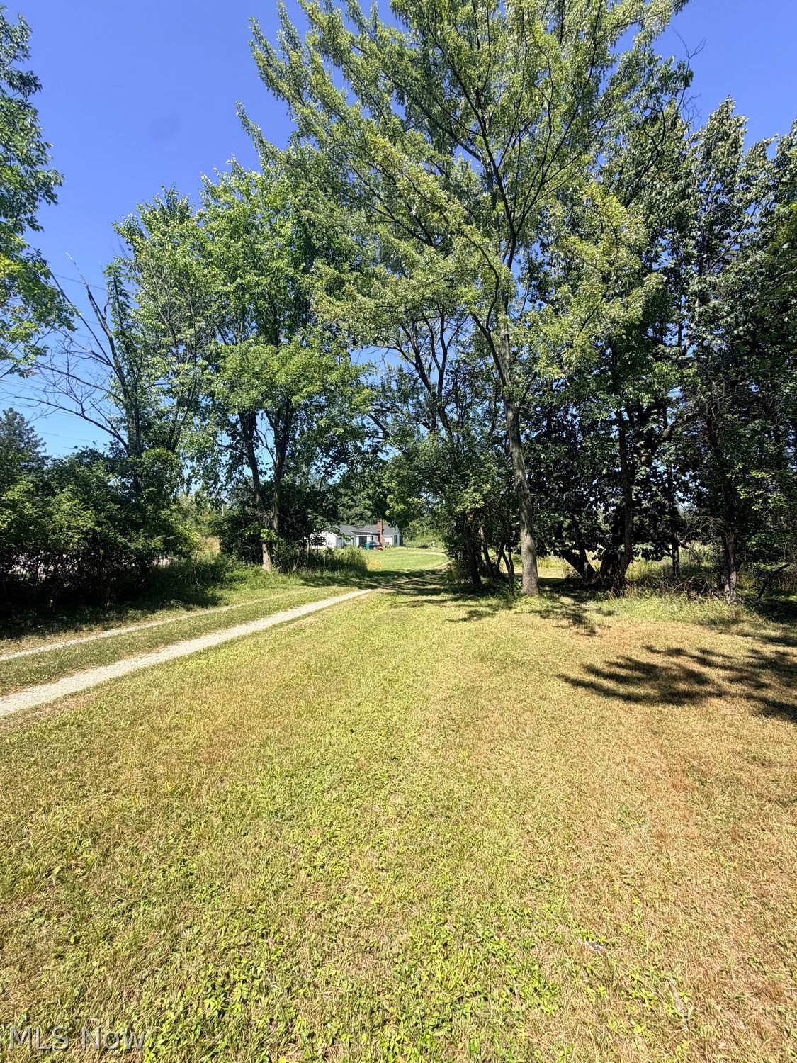 24877 Broadway Avenue Bedford OH 44146