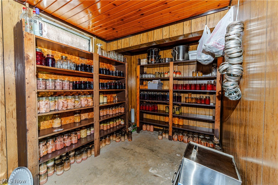 6520 County Road 77 Millersburg OH 44654