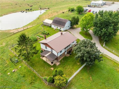 6520 County Road 77 Millersburg OH 44654