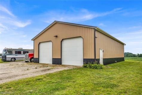 52 County Road 281 Sullivan OH 44880