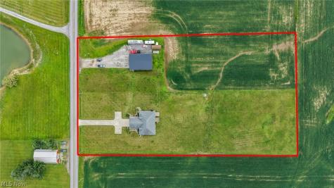 52 County Road 281 Sullivan OH 44880