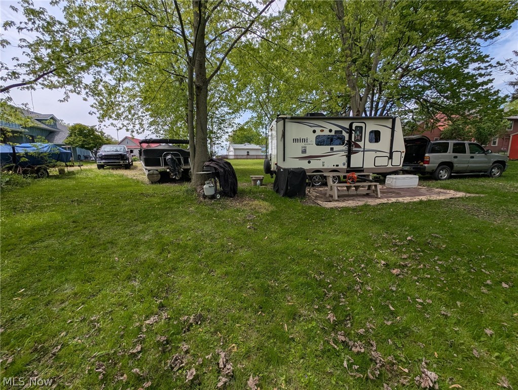 Vl Pine Drive Lake Milton OH 44429
