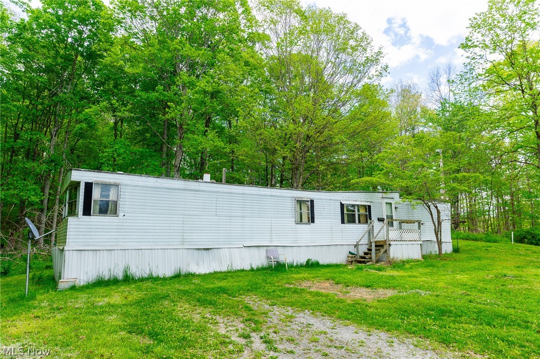 69800 Skull Fork Road Freeport OH 43973