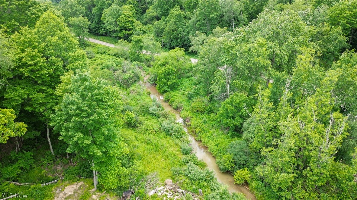 1157 Hope Road Mineral City OH 44656