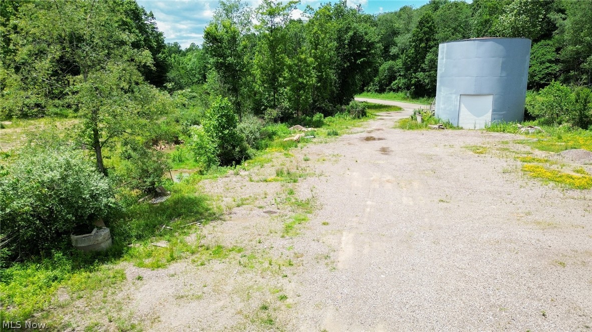 1157 Hope Road Mineral City OH 44656