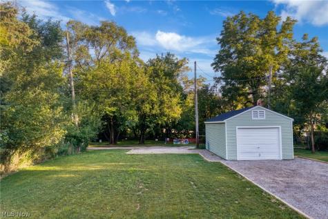6209 Pear Avenue Cleveland OH 44102