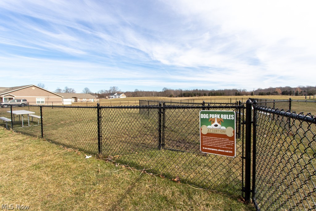Black Duck Court Cortland OH 44410