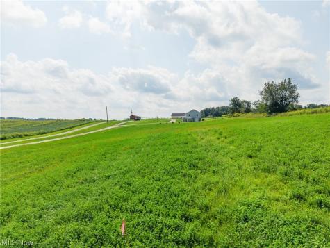 3657 E Moreland Road Fredericksburg OH 44627