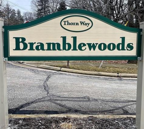 680 Thorn Way Doylestown OH 44230