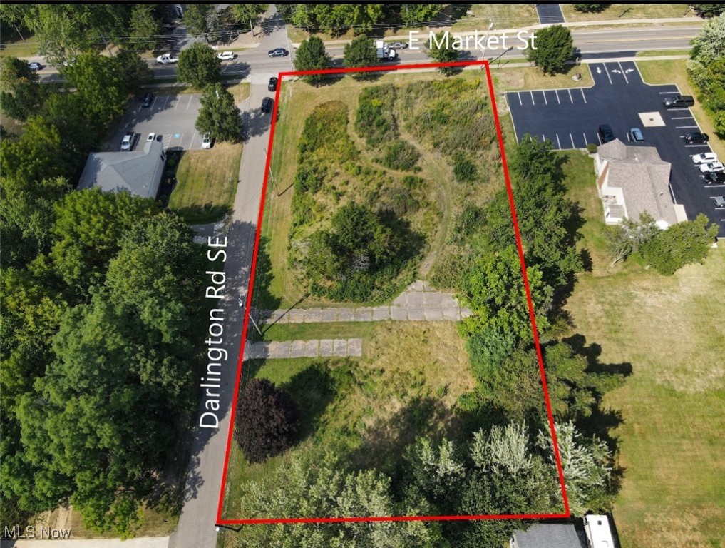 8530 Market Warren OH 44484